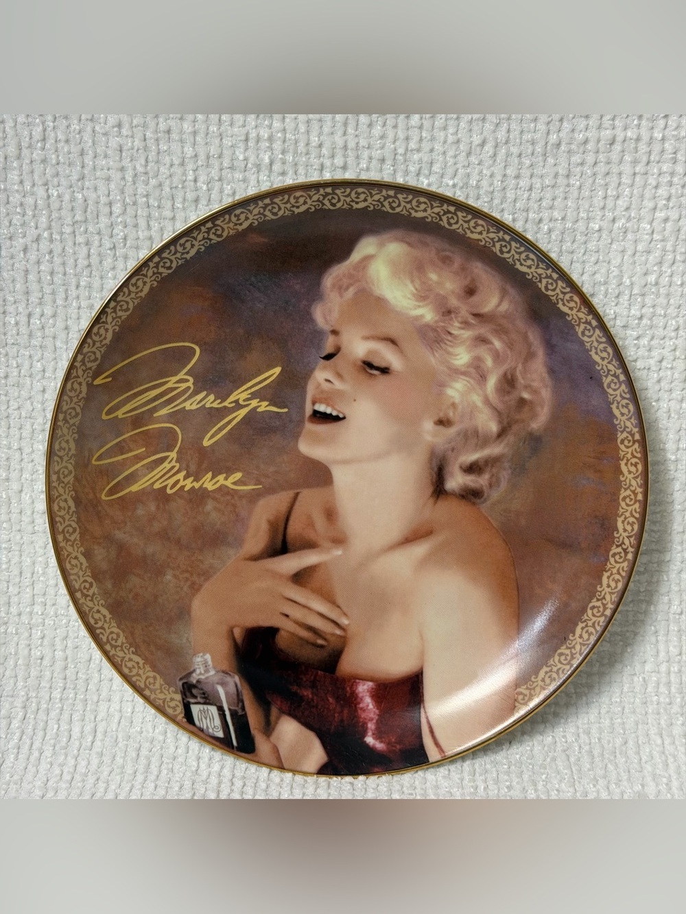 Marilyn Monroe Limited Edition Plate Blonde Passion Plate Number3943B